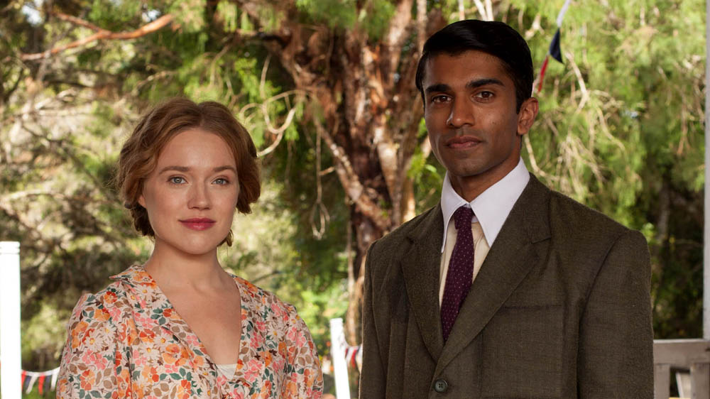 INDIAN SUMMERS 3 Alice (Jemima West) and Aafrin (Nikesh Patel)