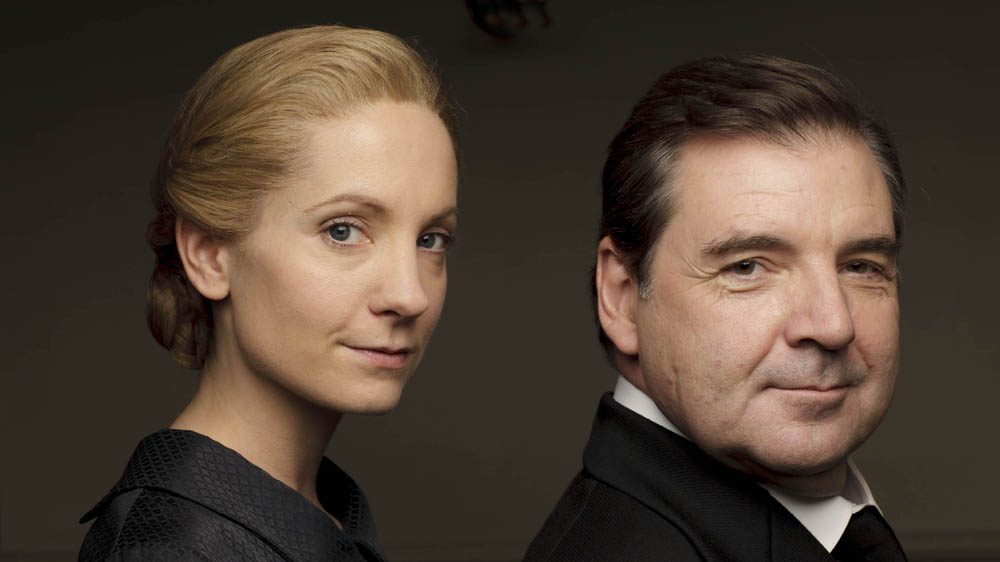 Downton Abbey 6 JOANNE FROGGATT as Anna Bates and BRENDAN COYLE as Mr Bates