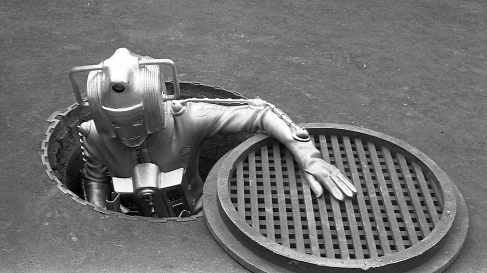 Doctor Who The Invasion Cyberman manhole