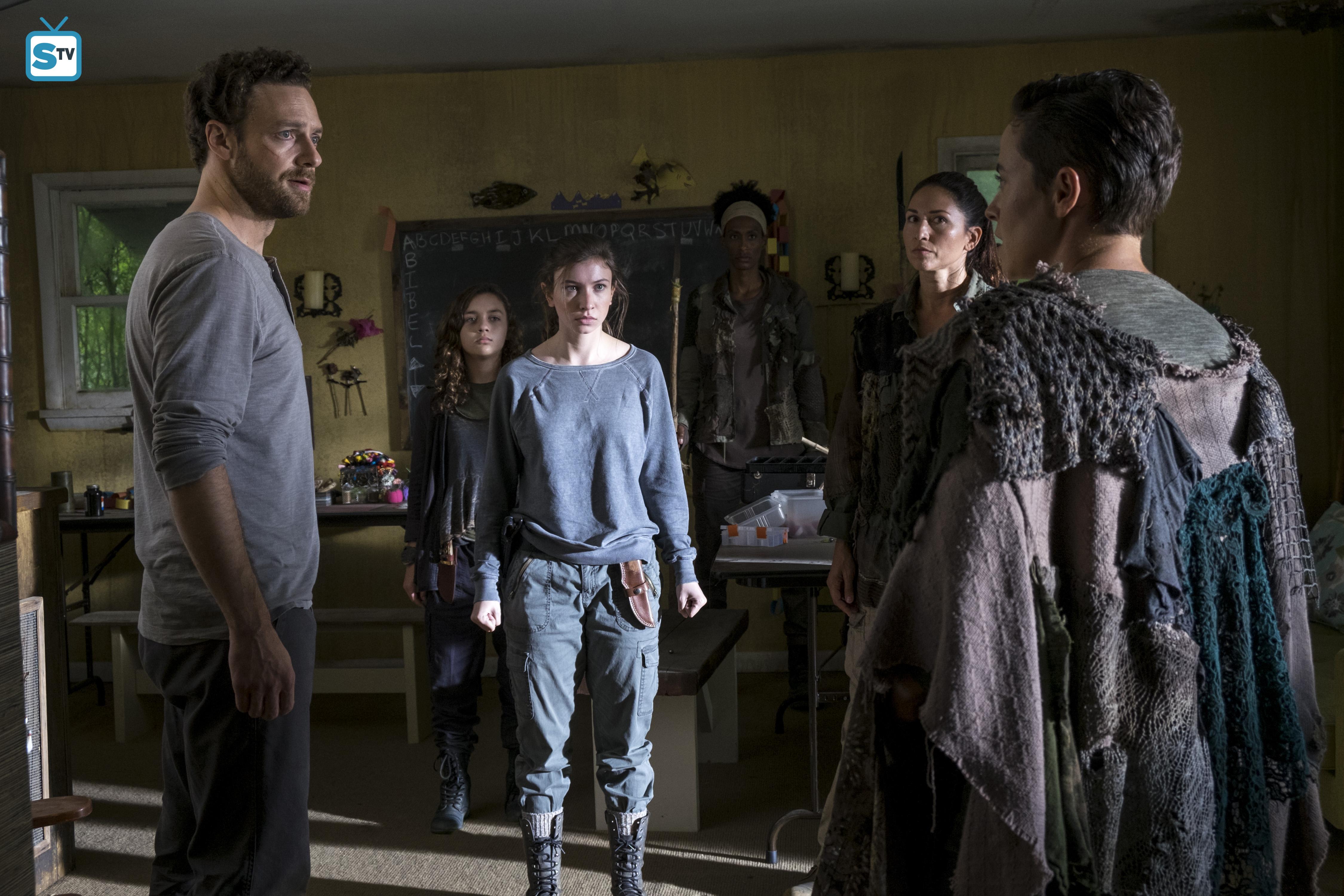 The Walking Dead: Synopsis, promo & photos for season 8 ...