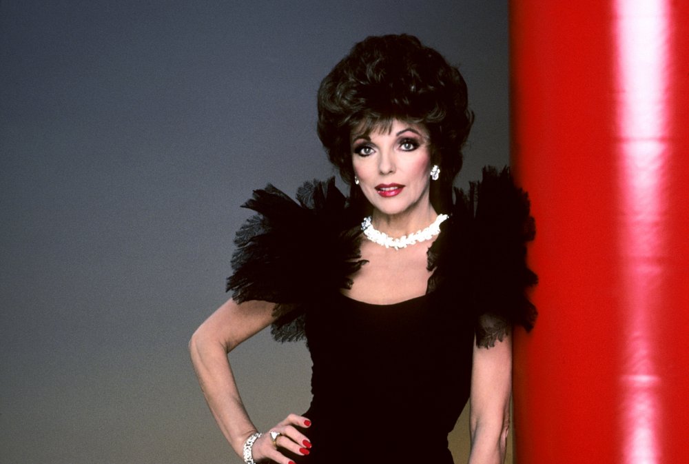 joan collins lines up return to television