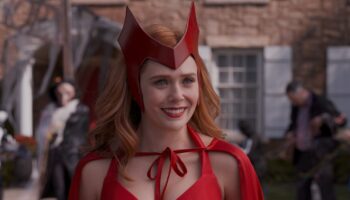 wandavision debut - wanda elizabeth olsen halloween
