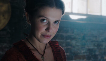 ENOLA HOLMES. MILLIE BOBBY BROWN as ENOLA HOLMES. Cr. LEGENDARY ©2020