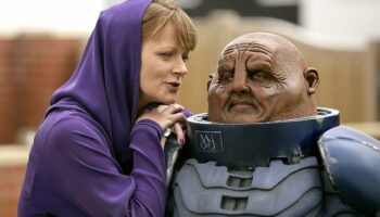 The Sarah Jane Adventures - Mrs Wormwood (Samantha Bond) & Commander Kaagh (Anthony O'Donnell)