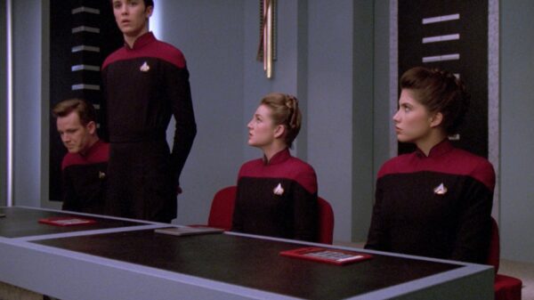 ST: TNG visits Starfleet Academy - Cadet Wesley Crusher (Wil Wheaton) & pals