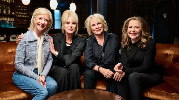 Absolutely Fabulous: Inside Out - Jane Horrocks, Joanna Lumley, Jennifer Saunders & Julia Sawalha