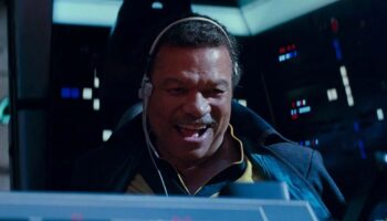 Billy Dee Williams as Lando Calrissian in Star Wars Episode IX: The Rise of Skywalker