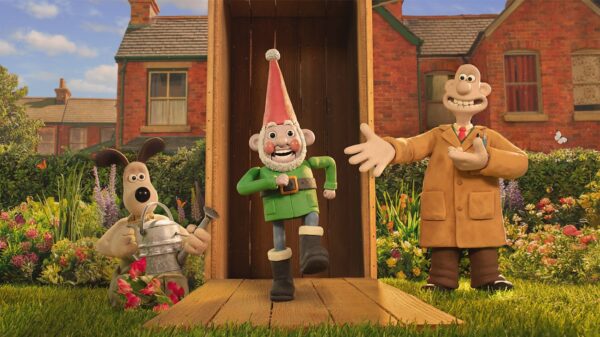 Wallace & Gromit: Vengeance Most Fowl - Norbot the smart gnome