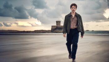 Bergerac - Damien Molony