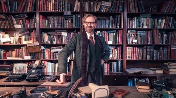 Mark Gatiss in Bookish