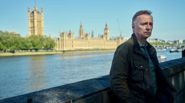 The Hack - Robert Carlyle as Detective Chief Superintendent Dave Cook