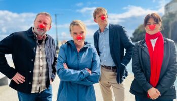 Lee Mack, Sally Bretton, Kris Marshall and Zahra Ahmadi for the RND 2025 Not Going Out/Beryond Paradise crossover sketch