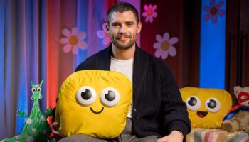 Superman's David Corenswet reads the CBeebies Bedtime Story