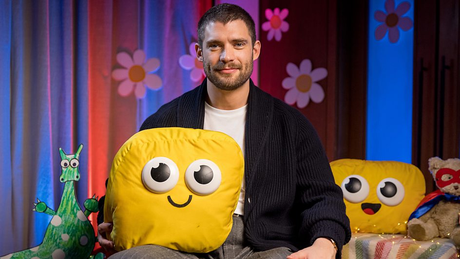 Superman's David Corenswet reads the CBeebies Bedtime Story