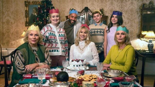 Amandaland Christmas special tops the 7-day chart