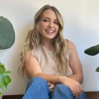 Anna Todd, author of House of Crowns