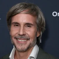 Andrés Baiz, who will direct Helo