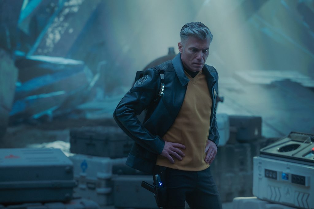 Captain PIke watches the plot unfold around him